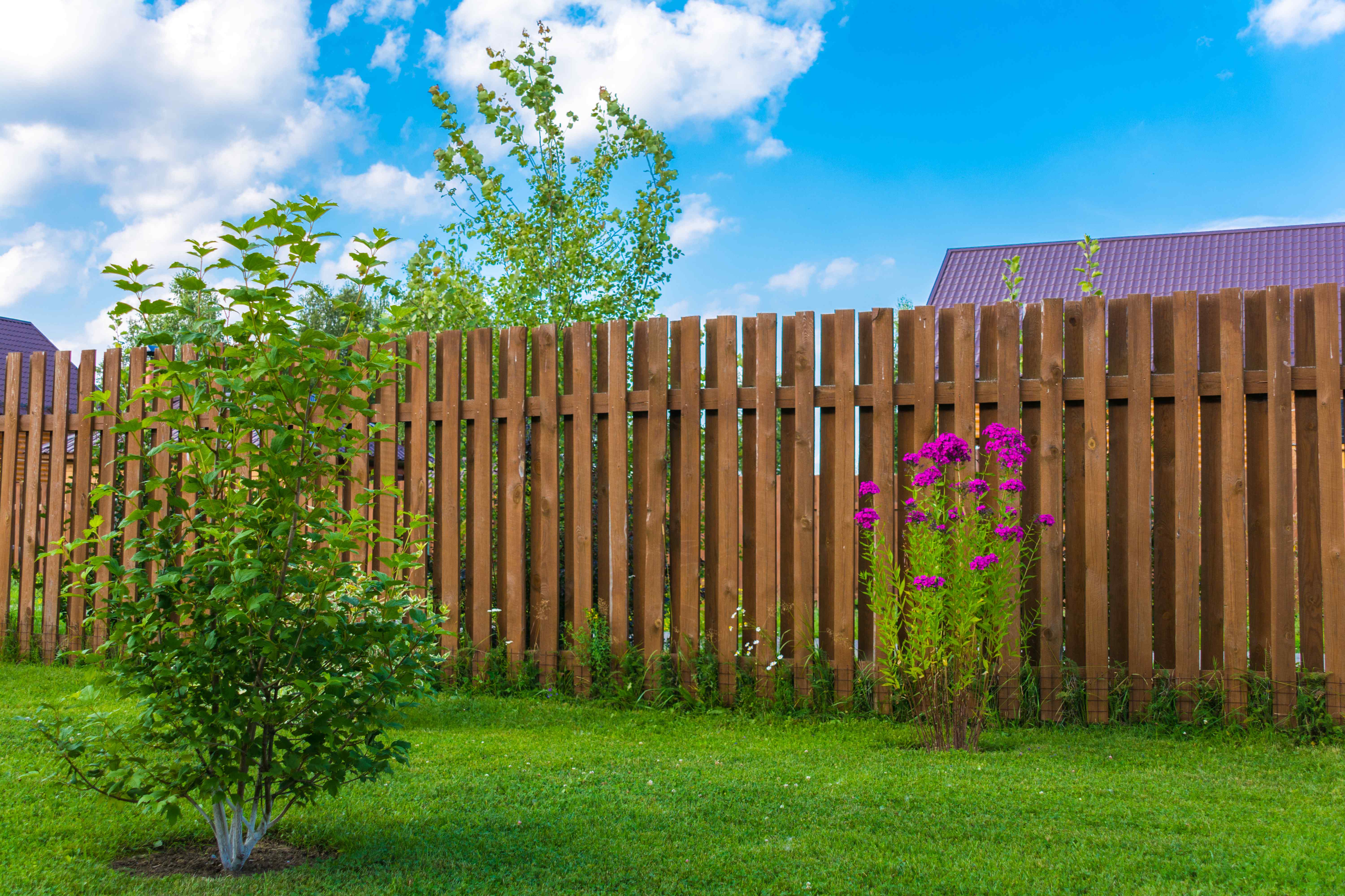 Tulsa OK Shadowbox style wood fence