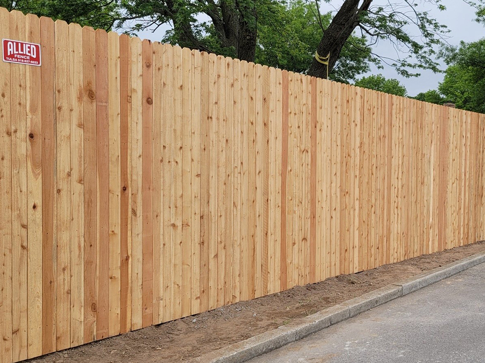 Tulsa OK stockade style wood fence